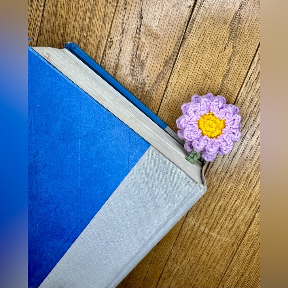 💜 Handmade Crochet Flower Bookmark 💚 - Picture 7 of 7